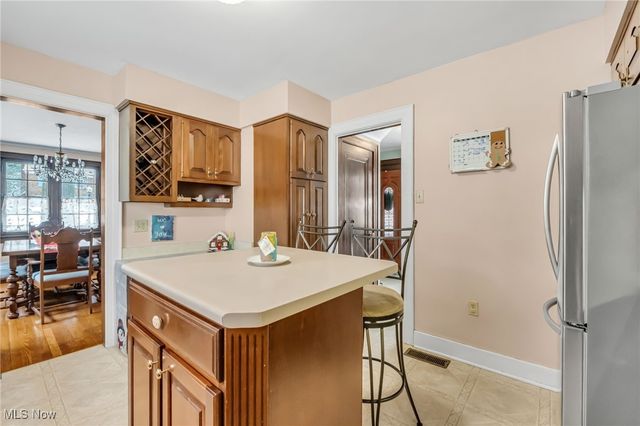 80 Clemmer Avenue, Akron, OH 44313