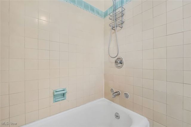 80 Clemmer Avenue, Akron, OH 44313