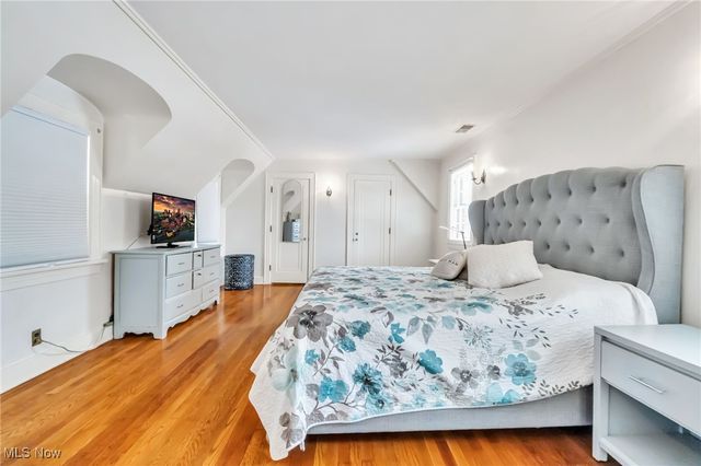 80 Clemmer Avenue, Akron, OH 44313