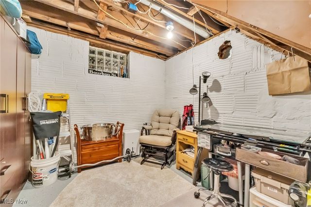 80 Clemmer Avenue, Akron, OH 44313