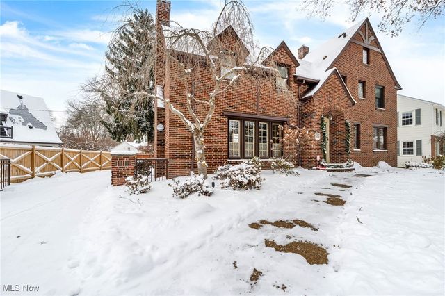 80 Clemmer Avenue, Akron, OH 44313