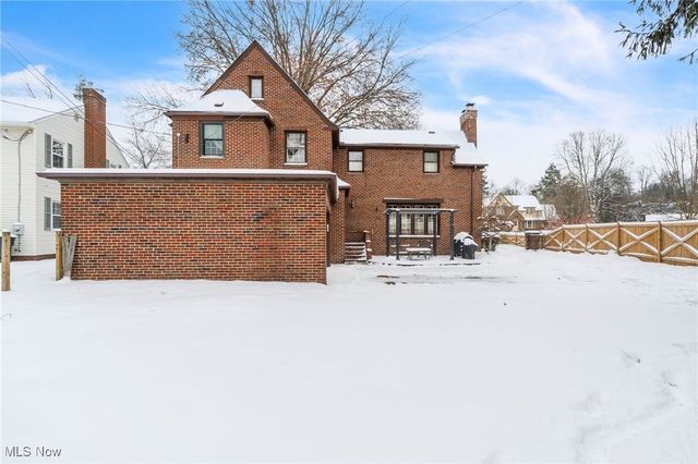 80 Clemmer Avenue, Akron, OH 44313