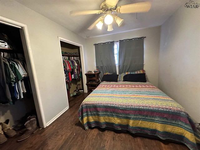 1310 MARY DRIVE, Iowa Park, TX 76367