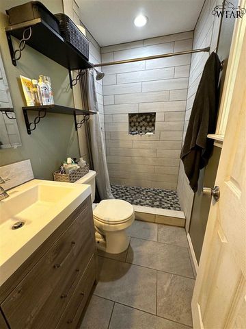 1310 MARY DRIVE, Iowa Park, TX 76367