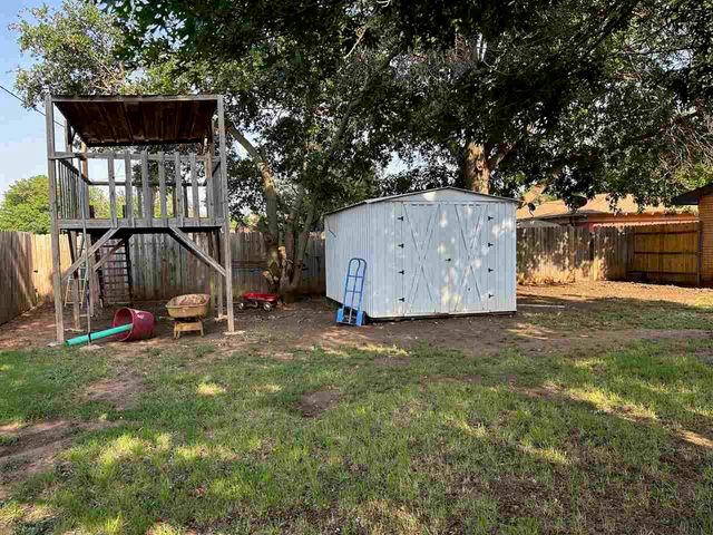 1310 MARY DRIVE, Iowa Park, TX 76367