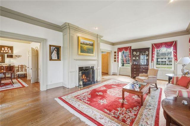 1606 Riverside Drive, Gainesville, GA 30501