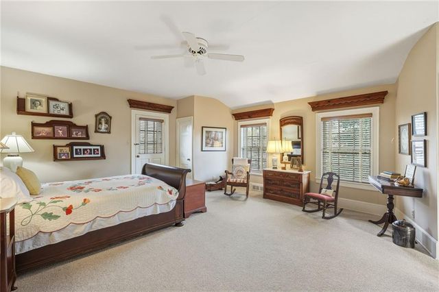 1606 Riverside Drive, Gainesville, GA 30501