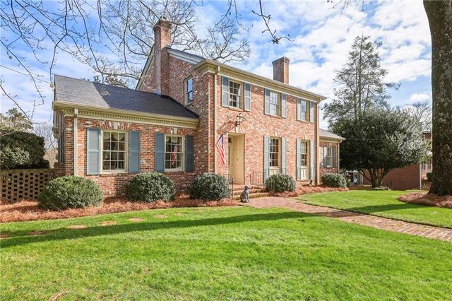 1606 Riverside Drive, Gainesville, GA 30501