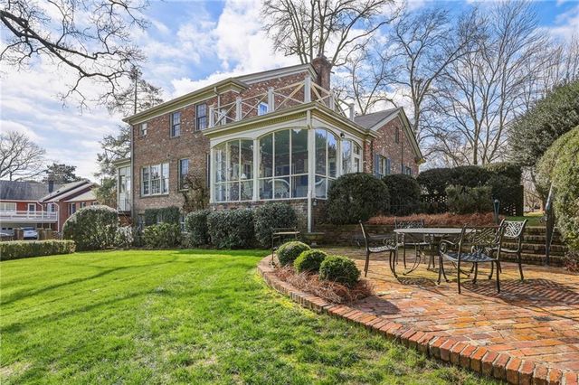 1606 Riverside Drive, Gainesville, GA 30501