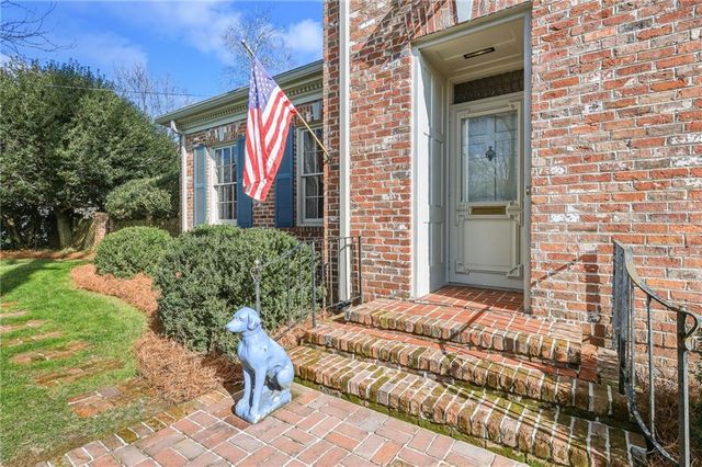 1606 Riverside Drive, Gainesville, GA 30501