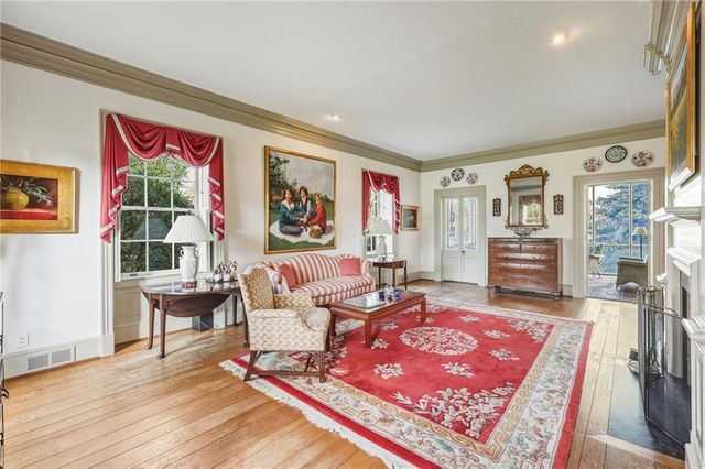 1606 Riverside Drive, Gainesville, GA 30501