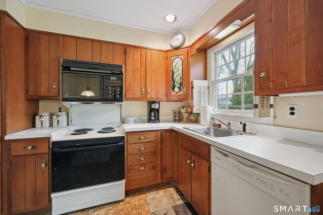 2 Redbird Lane, Norwalk, CT 06854