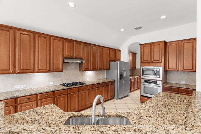 2010 Fair Parke Lane, Wylie, TX 75098