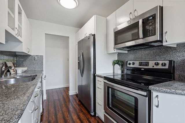 1051 Beach Park Boulevard 209, Foster City, CA 94404