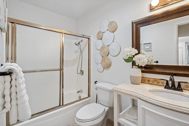 1051 Beach Park Boulevard 209, Foster City, CA 94404