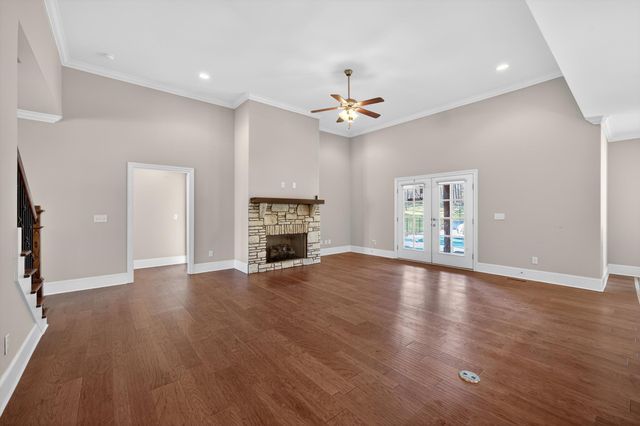 404 Canyon Springs Drive, Hixson, TN 37343