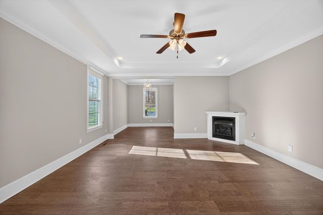 404 Canyon Springs Drive, Hixson, TN 37343