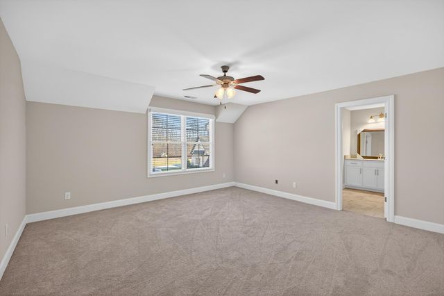 404 Canyon Springs Drive, Hixson, TN 37343