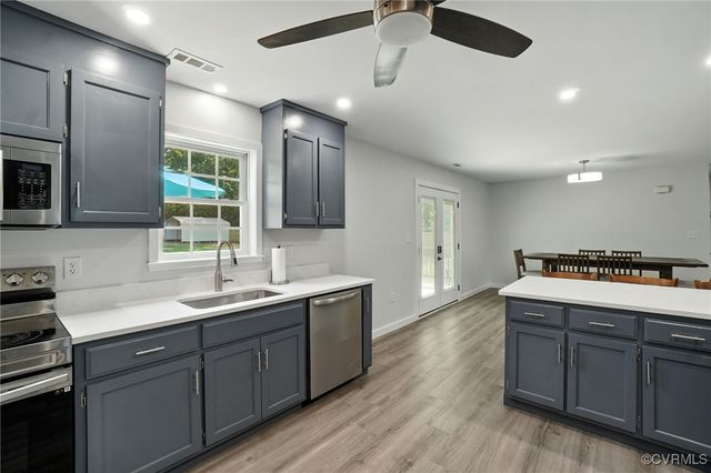 11812 Corte Castle Rd, Chesterfield, VA 23838