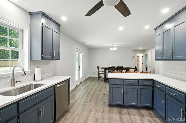 11812 Corte Castle Rd, Chesterfield, VA 23838