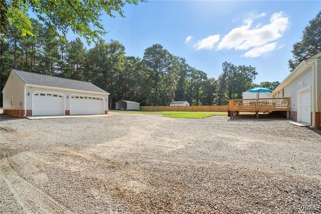 11812 Corte Castle Rd, Chesterfield, VA 23838