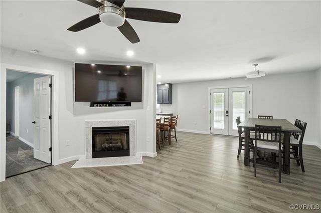 11812 Corte Castle Rd, Chesterfield, VA 23838
