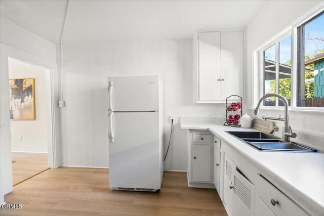 210 N Encinitas Avenue, Monrovia, CA 91016