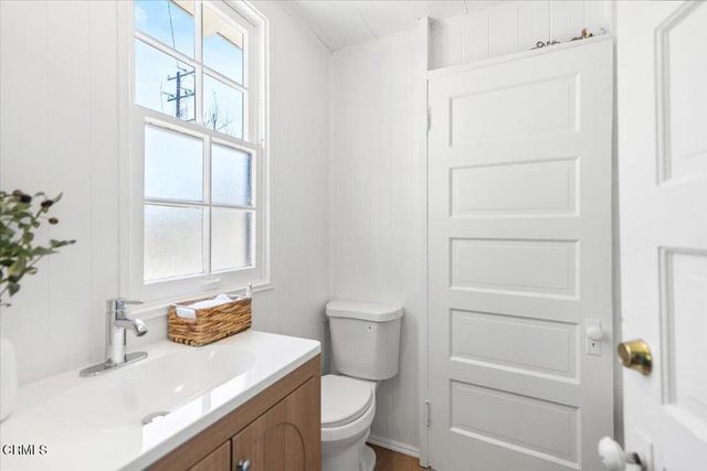 210 N Encinitas Avenue, Monrovia, CA 91016