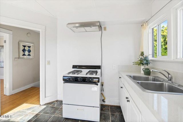 210 N Encinitas Avenue, Monrovia, CA 91016