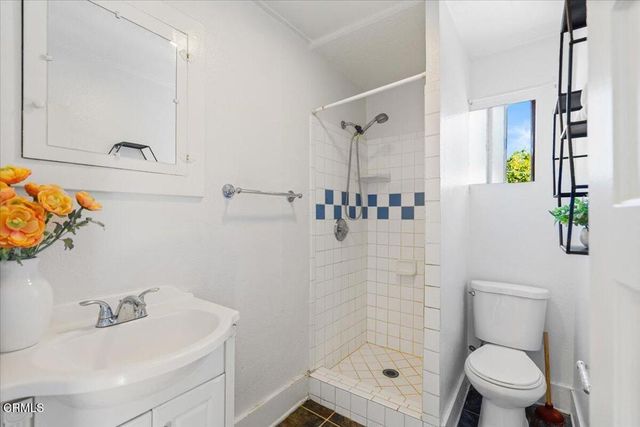 210 N Encinitas Avenue, Monrovia, CA 91016