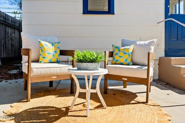 210 N Encinitas Avenue, Monrovia, CA 91016