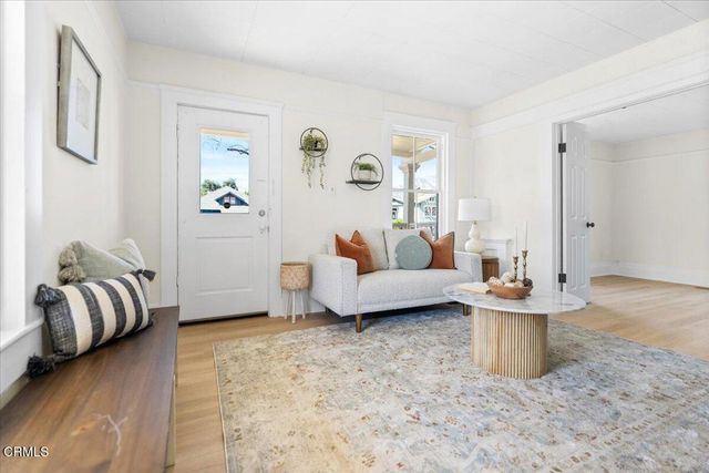 210 N Encinitas Avenue, Monrovia, CA 91016