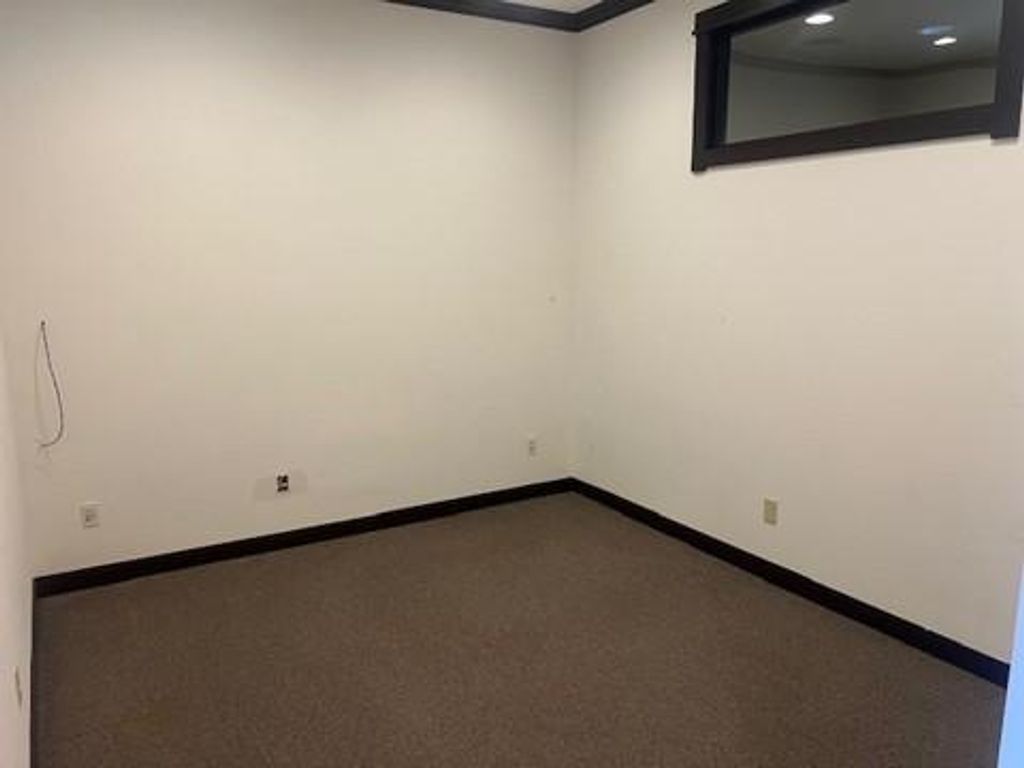 8696-A Eagle Creek Circle, Savage, MN 55378 — photo 5