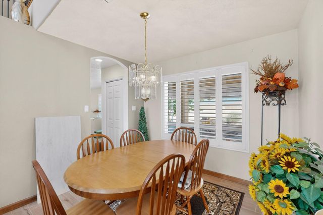 920 Monterrey Road NE, Rio Rancho, NM 87144
