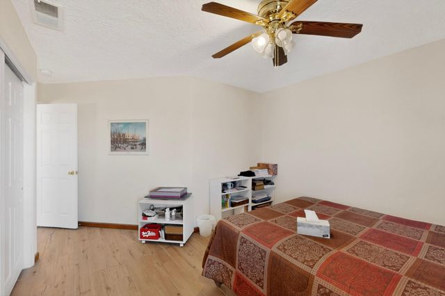 920 Monterrey Road NE, Rio Rancho, NM 87144