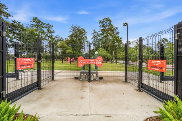 1147 Beals Creek Street, Conroe, TX 77304