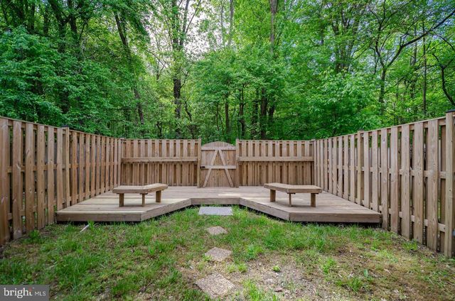 1822 FOXDALE CT, Crofton, MD 21114