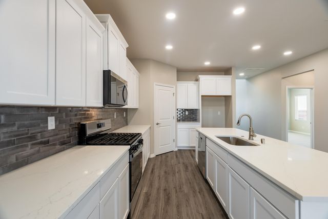 1917 Stryker Road SE, Albuquerque, NM 87106