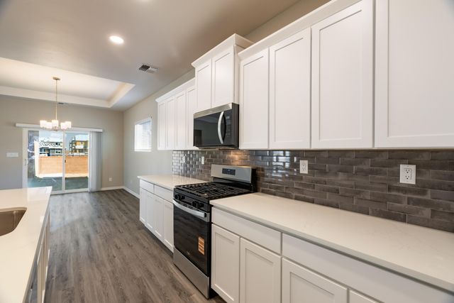 1917 Stryker Road SE, Albuquerque, NM 87106