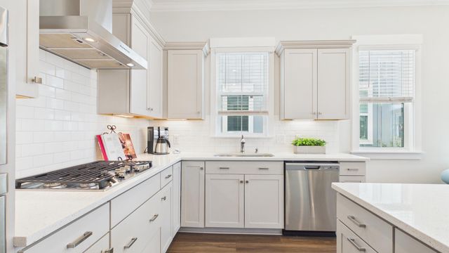 3498 Habenaria Road 10, Mount Pleasant, SC 29466