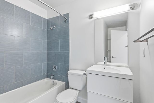 904 E Indiana Ave, Spokane, WA 99207