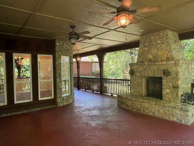 308 Waterford Street, Catoosa, OK 74015