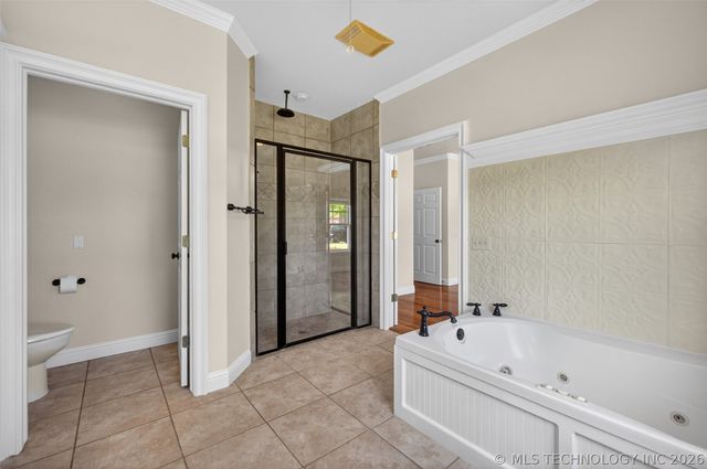 308 Waterford Street, Catoosa, OK 74015