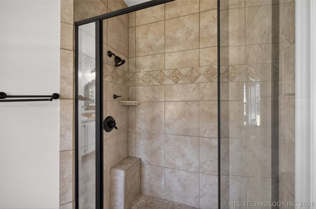308 Waterford Street, Catoosa, OK 74015