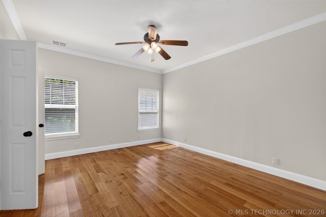 308 Waterford Street, Catoosa, OK 74015