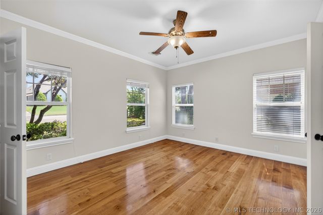 308 Waterford Street, Catoosa, OK 74015