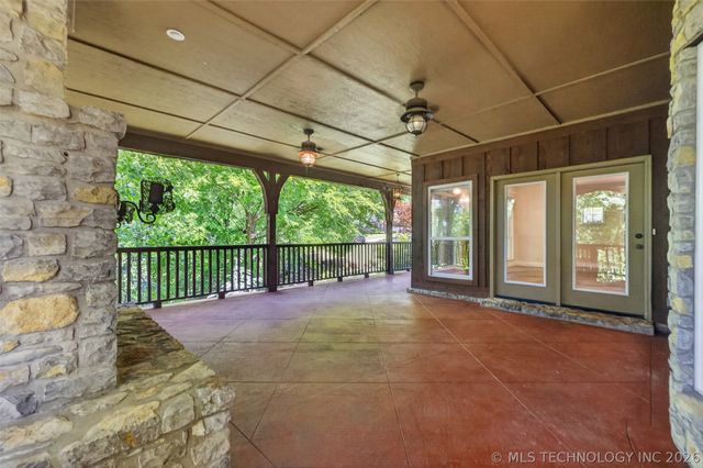 308 Waterford Street, Catoosa, OK 74015