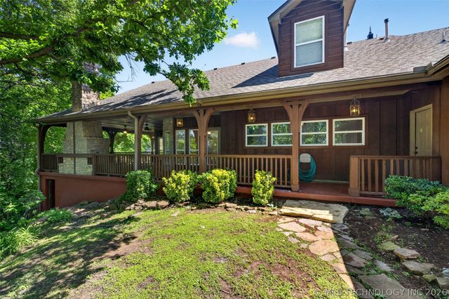 308 Waterford Street, Catoosa, OK 74015