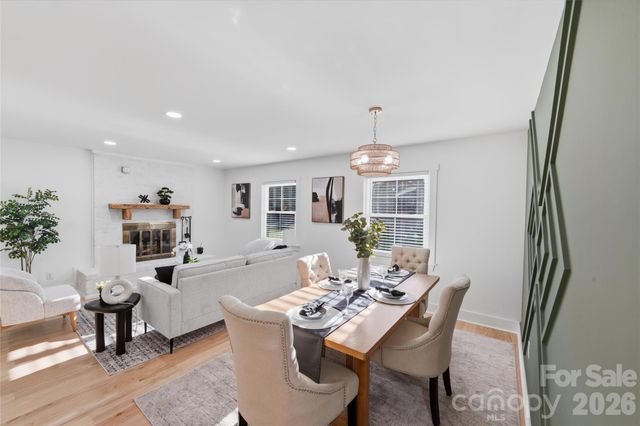 4314 Ivanhoe Place, Charlotte, NC 28205