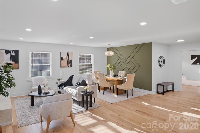 4314 Ivanhoe Place, Charlotte, NC 28205